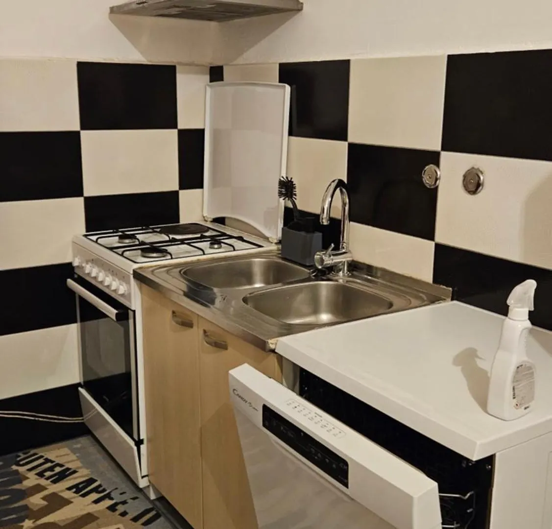 Apartman Leo Пула Хорватия