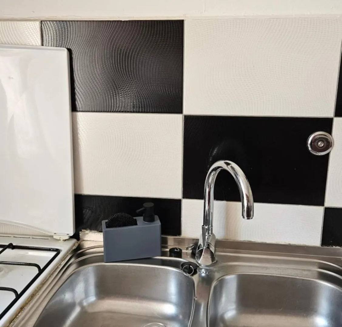 Apartman Leo Пула 0*,